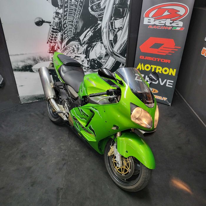 Kawasaki Ninja ZX12-R