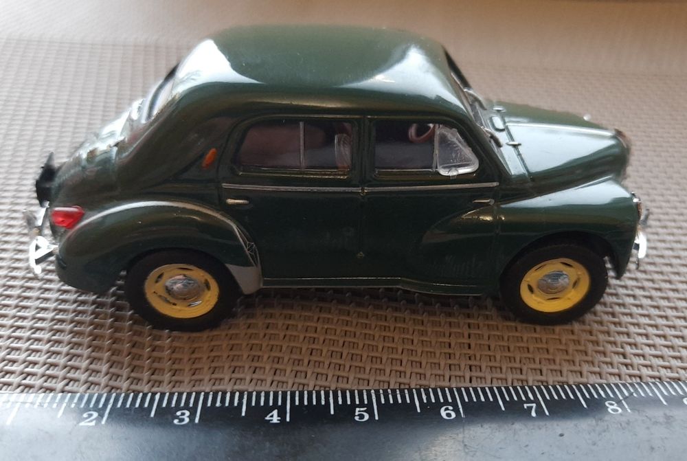 Машинка модель renault 4cv eligor