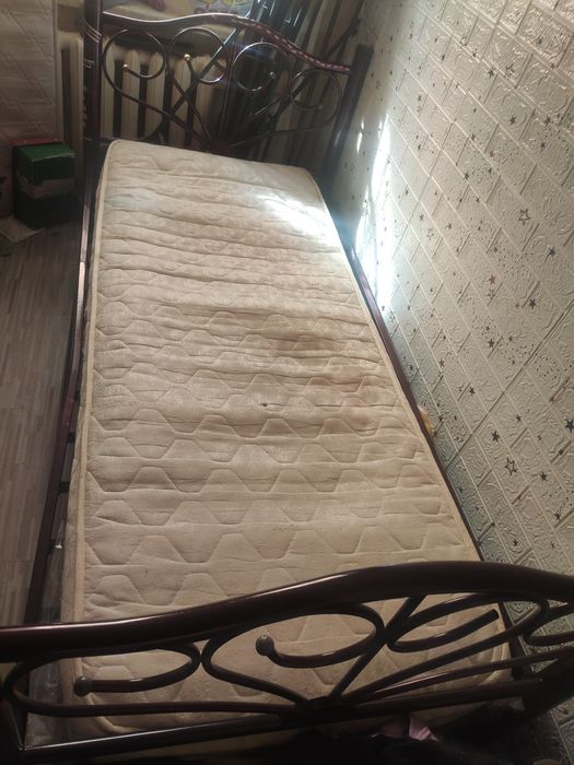 продам металеве ліжко