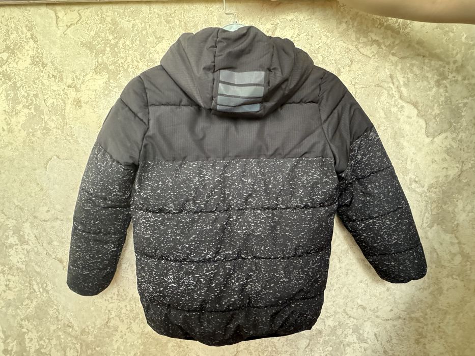 Демісезонна куртка для хлопчика