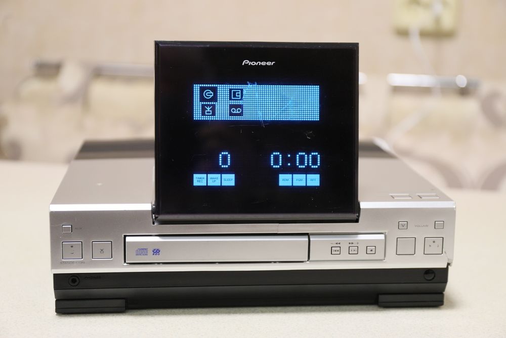 Pioneer  XC - L 5  FM , CD receiver