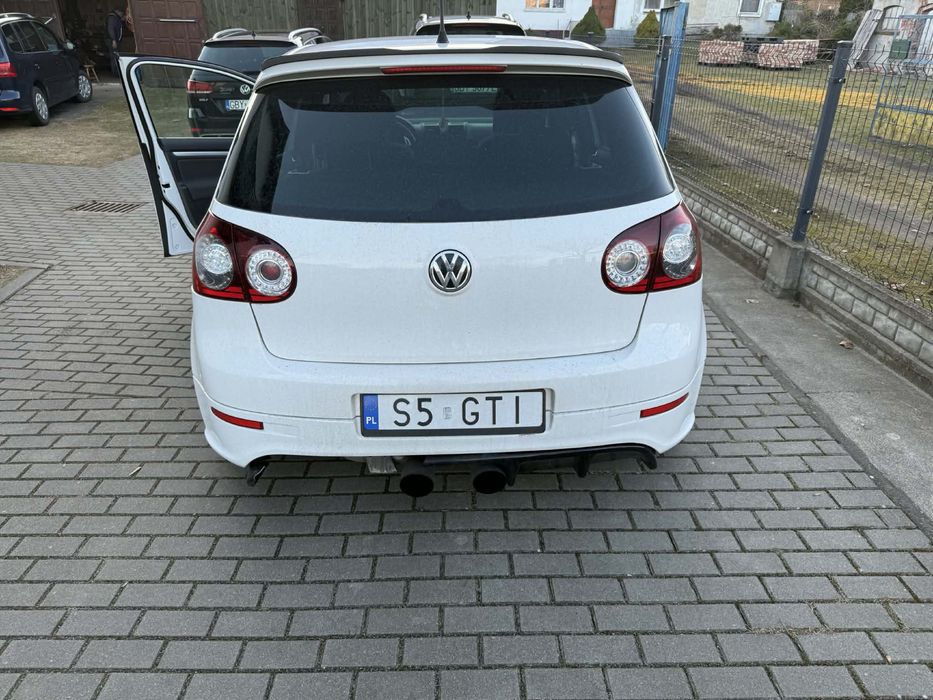 GOLF 5 GTI 330 km