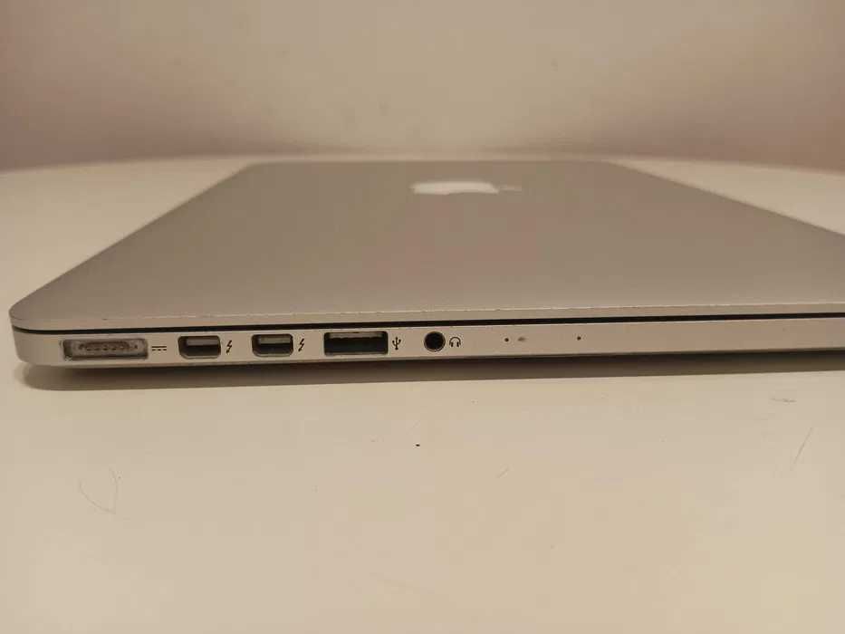 MacBook Pro 16 GB RAM 512 GB Intel Core i7 Retina 13 cali