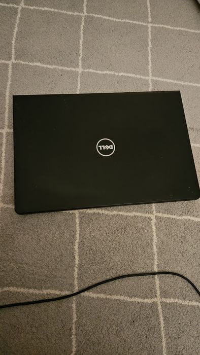 Laptop Dell vostro 5100 15cali i5-7200u dysk ssd