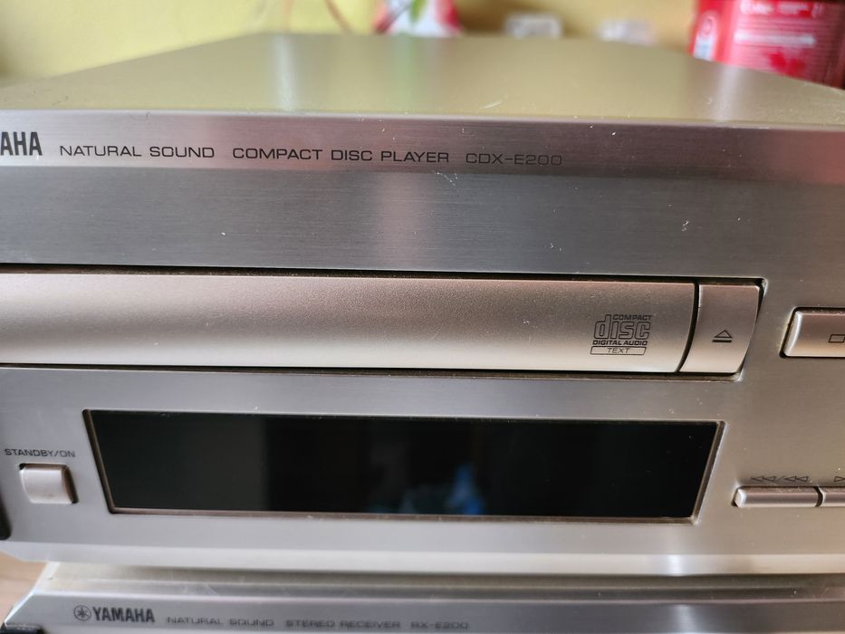 Yamaha RX-200,CDX-E200 i glosniki  NX-E200