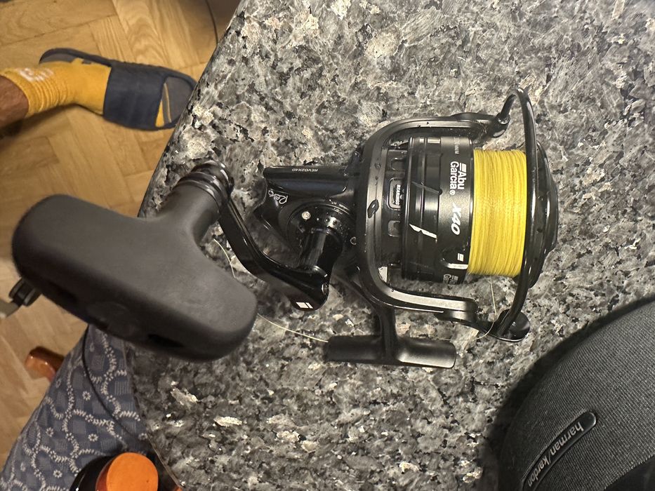 Kołowrotek spinning revo abu garcia x40