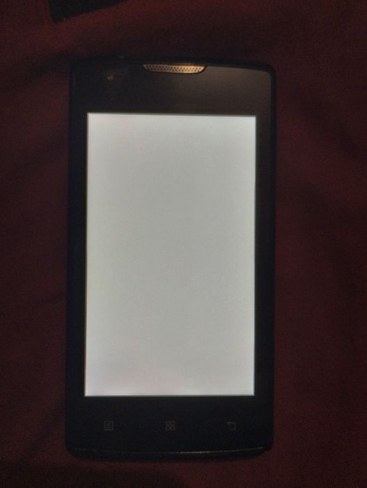 Lenovo A1000 смартфон