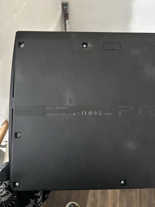 PlayStation 3 Slim + Pad + zestaw gier OKAZJA!!!