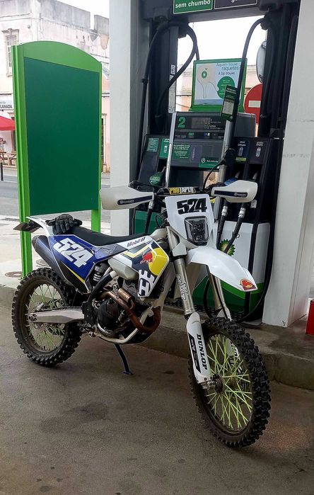 Husqvarna 250 vendo/troco
