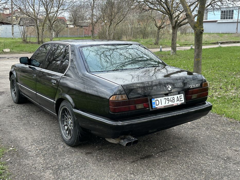 BMW  e32  7 series