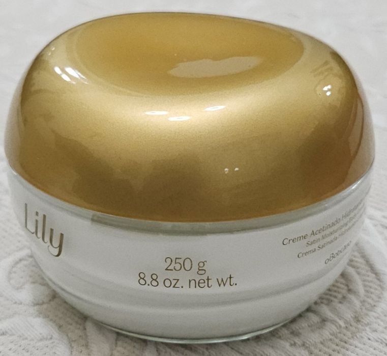Lily Creme Acetinado Hidratante