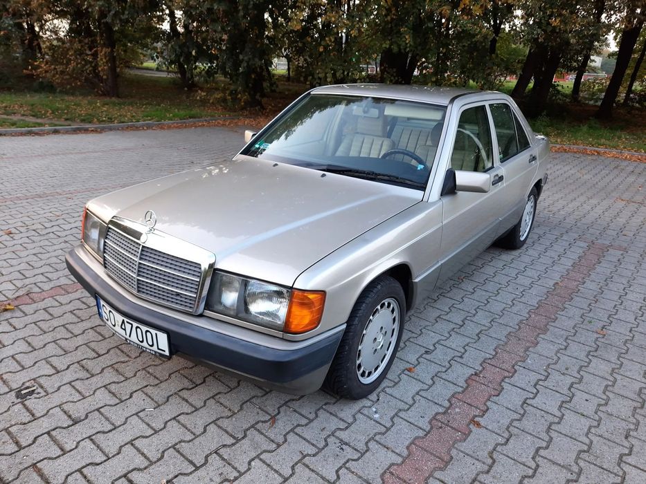 Mercedes-Benz W201 (190) Niezawodna Gwiazda 2,3 benzyna, KLIMA!
