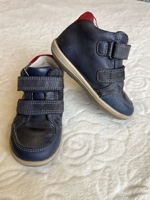 Шкіряні хайтопи, черевики, туфлі для хлопчика Clarks