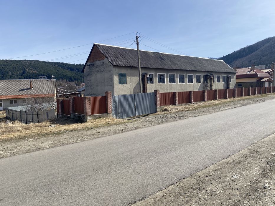 Продаж/оренда комерційного приміщення (складів)