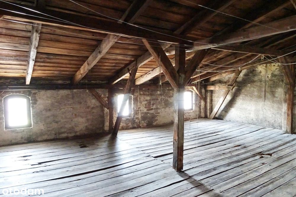 Kamienica | Centrum Chełmna | 131 m² | 2 garaże | lokal usługowy