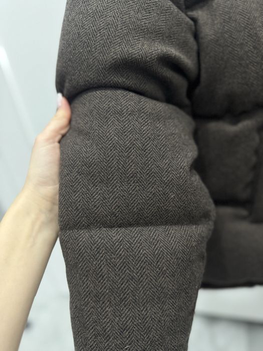 Зимовий пуховик коричневий