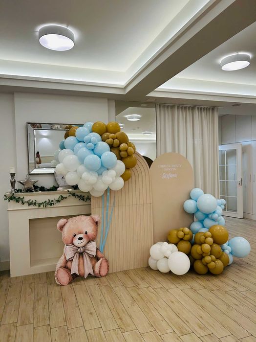 Balonowa oprawa imprezy – girlandy, ścianki, dekoracje tematyczne