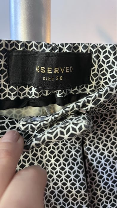 Весняні жіночі брюки Reserved, розмір М
