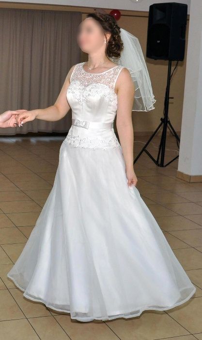 Wyjątkowa suknia ślubna, biała 36/38