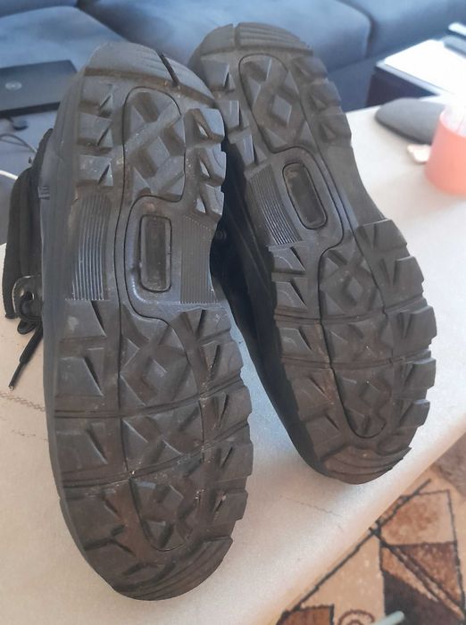 buty rozmiar 41  czarne