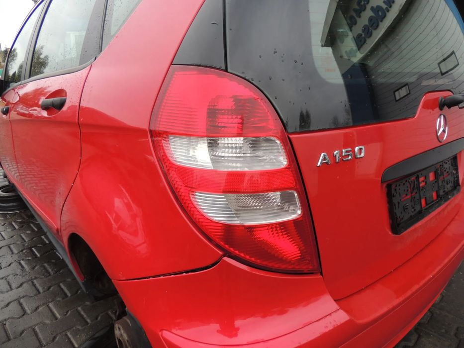 Lampa tył prawa lewa Mecedes W169 lift