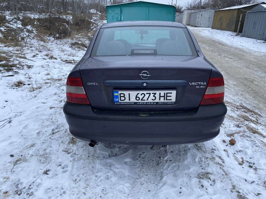 OPEL VECTRA B 1.6, в гарному технічному стані