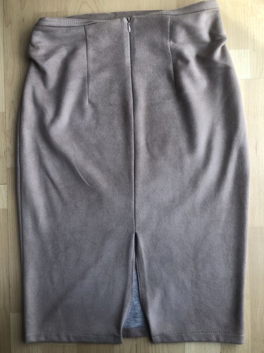 Костюм жіночий,стан нового,якісний та зручний