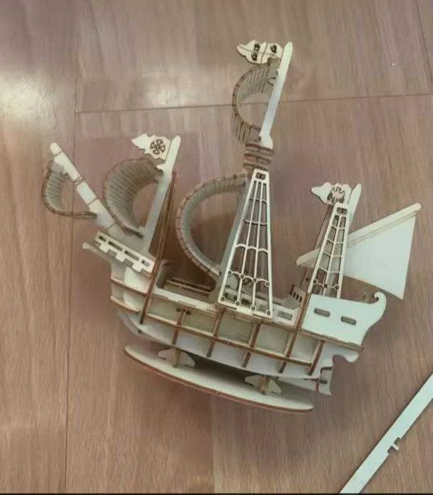 Деревянный конструктор 3 D.Мячики для настольного тенниса.