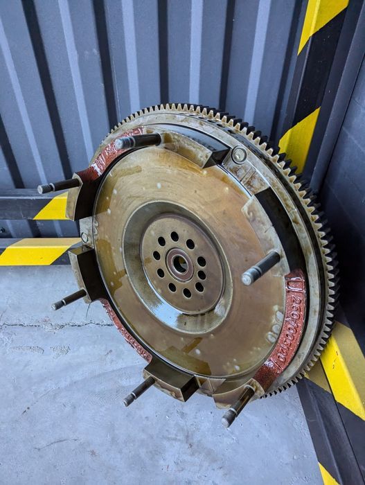 Маховик д260 МТЗ 1221 Корзина МТЗ Маховік Зчеплення мТз 1221 1523