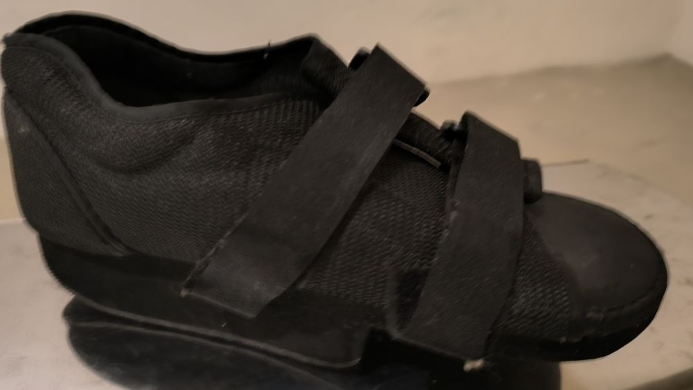 Sapato Barouk em preto