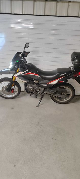 Moto 125cc KEEWSY