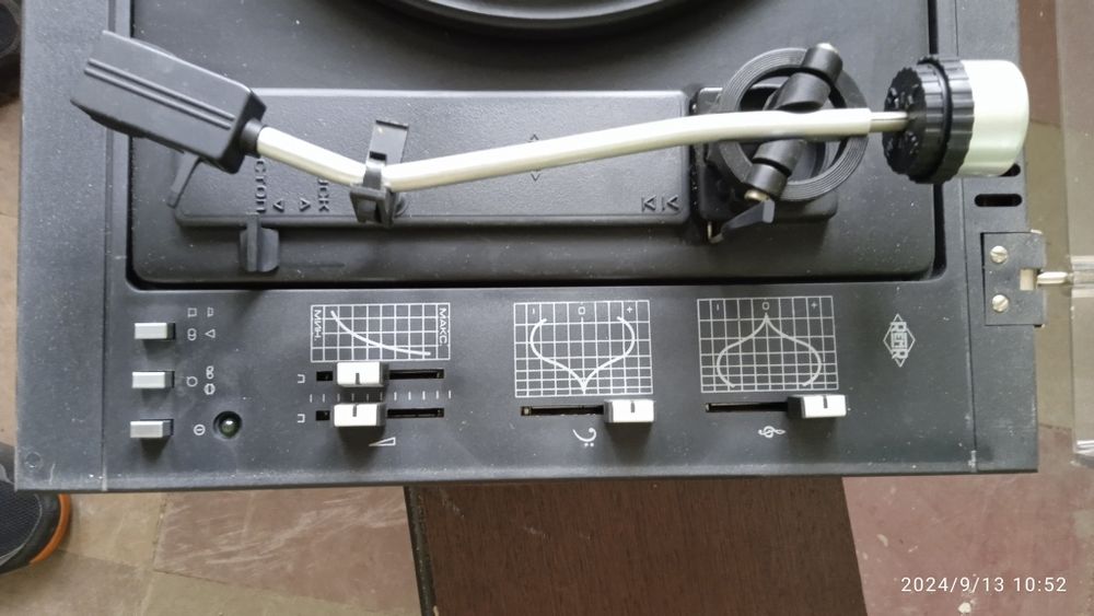 продам єлектрофон радиотехника=301м