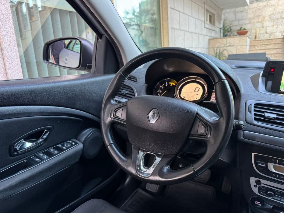 Renault Megane Limited  AUTOMÁTICA