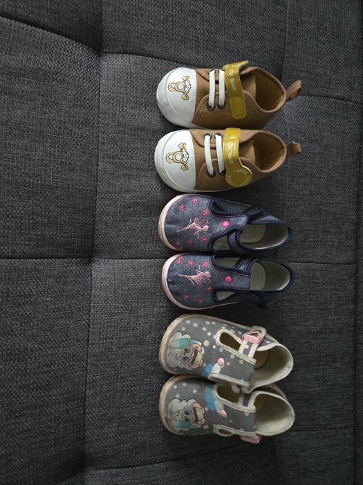 Oddam buciki dla dziewczynki