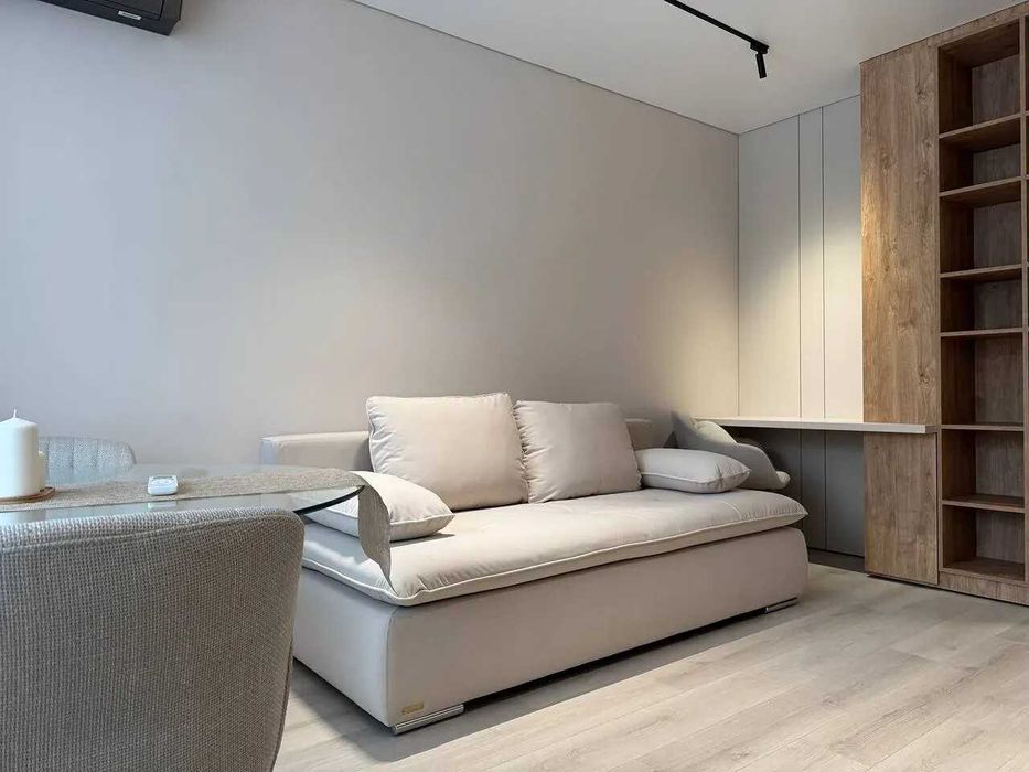 Однокімнатна в центрі з ремонтом