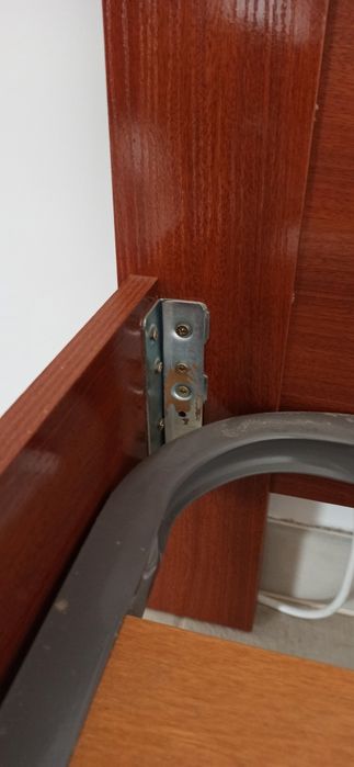 Cama de solteiro+Estrado+Colchão+Mesa cabeceira
Apenas aqueles pequenos "toques" que se vê nas fotos.
Sem entrega e preço não negociável.