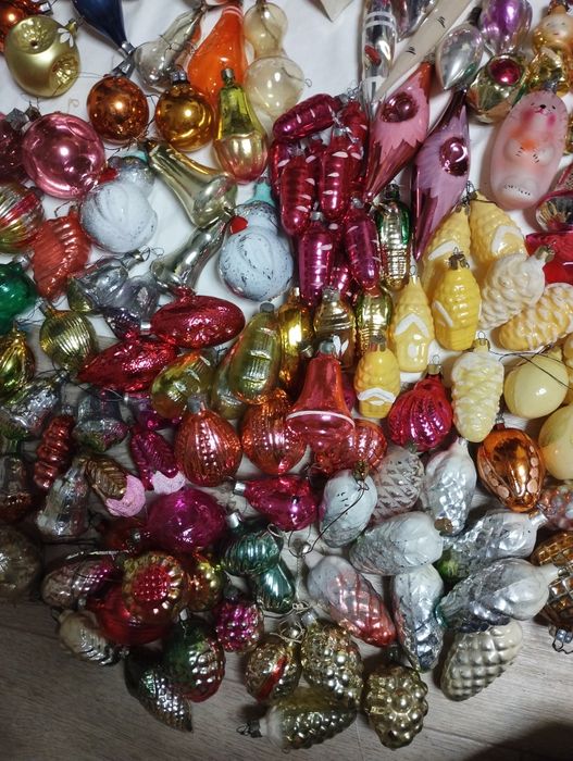 Искусственные новогодние елки дождик Дед мороз игрушки новогодние СССР