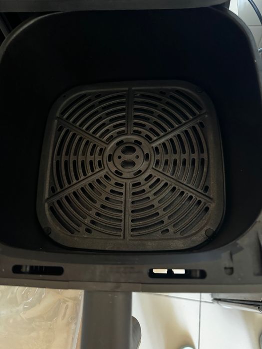 Household items  air-fryer