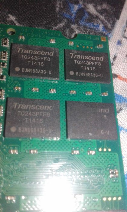 DDR2 по 1 и 2 Gb, оперативная память для ноутбука SO-DIMM