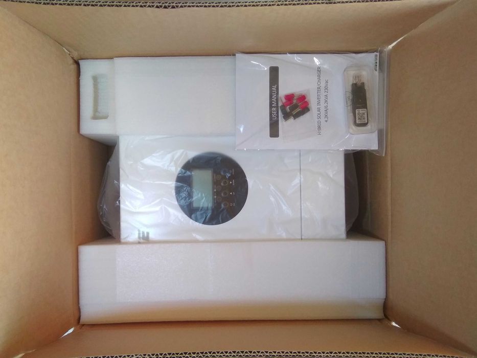 Оновлена модель! Гібридний інвертор Gsike 4.2kW 24V із WiFi. Заряд від мережі 120А, до 6200W 27A сонячних панелей, dual output
