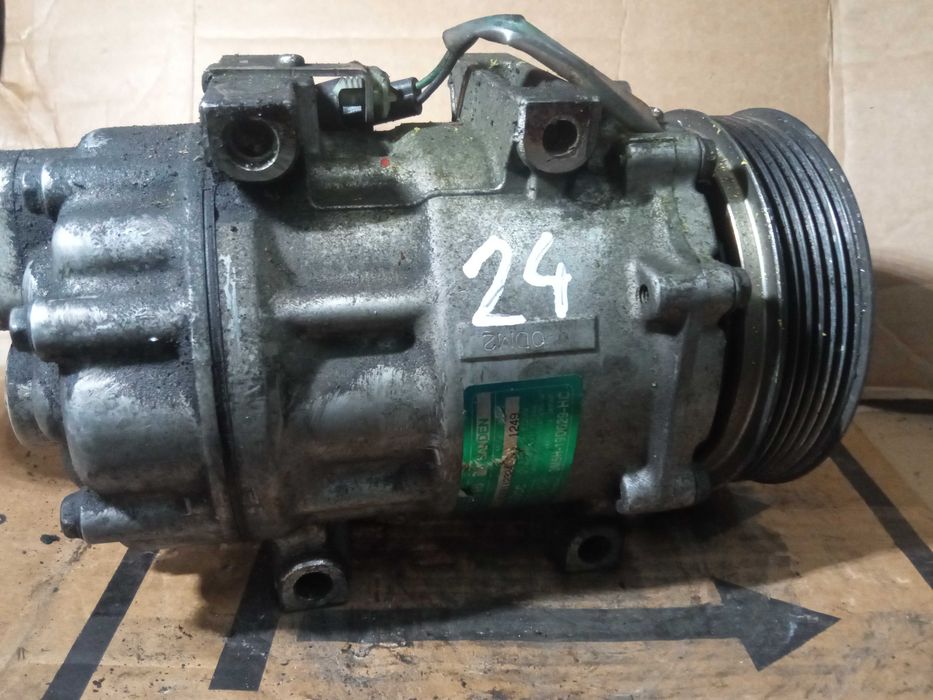 Sprężarka klimatyzacji Ford Focus Mk2 2.0 3M5H-19D629-HC Siedlce
