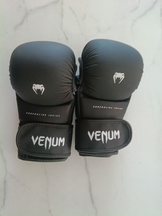 Rękawice MMA r.M Venum