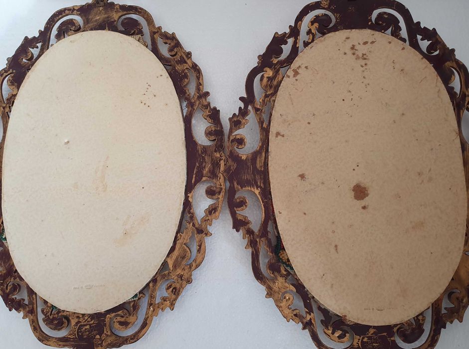 Dois Quadros em Ponto de cruz artesanal - vintage