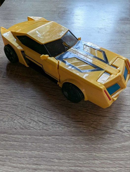 Transformer Bumblebee Husbro
