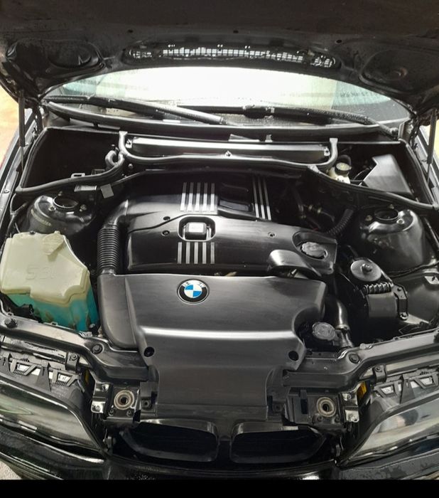 Bmw 320 d touring — fotografia 5