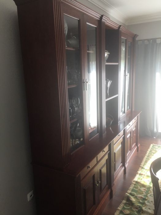 móvel de casa jantar "cristaleira"