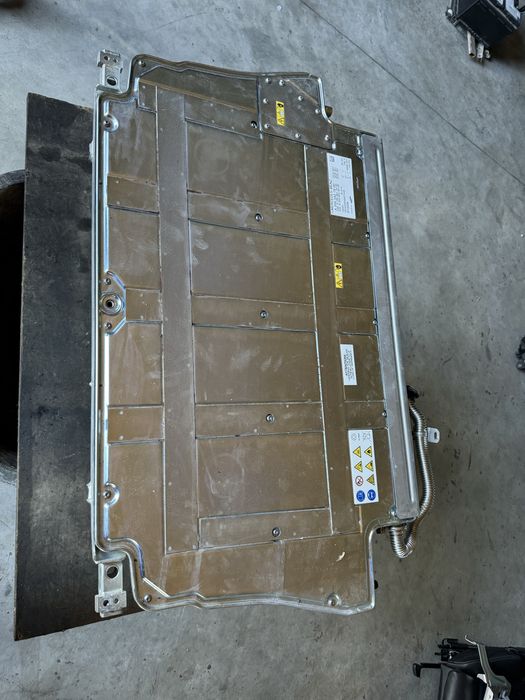 Гібридна батарея mercedes E350e C350e a2053401900 w205 w213 мерседес