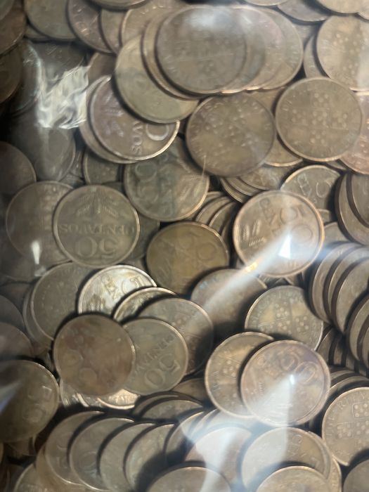 1065 Moedas cinquenta centavos entre 1969 e 1979