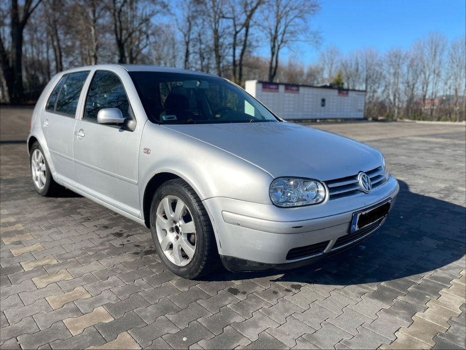 Volkswagen Golf Sprzedam VW Golf 4 1.6 105km benzyna.