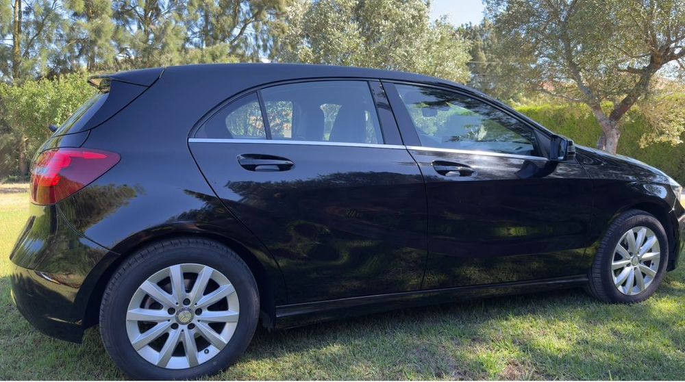 Mercedes A160 d urban nacional